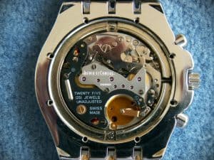 How Should Automatic Watch Lovers Feel About Quartz Movements Today