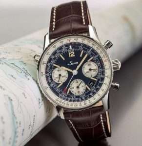 CHANGING STRAPS CAN MAKE YOUR WATCH NEW AGAIN